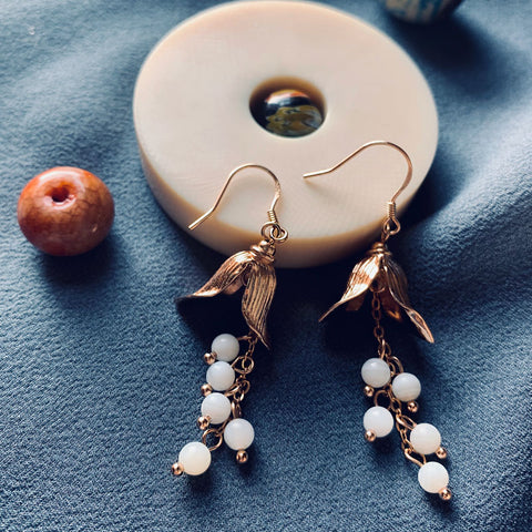 Bellflower Pearl Earrings