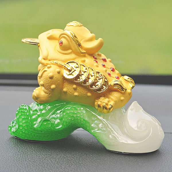 Feng Shui Golden Money Frog Decoration